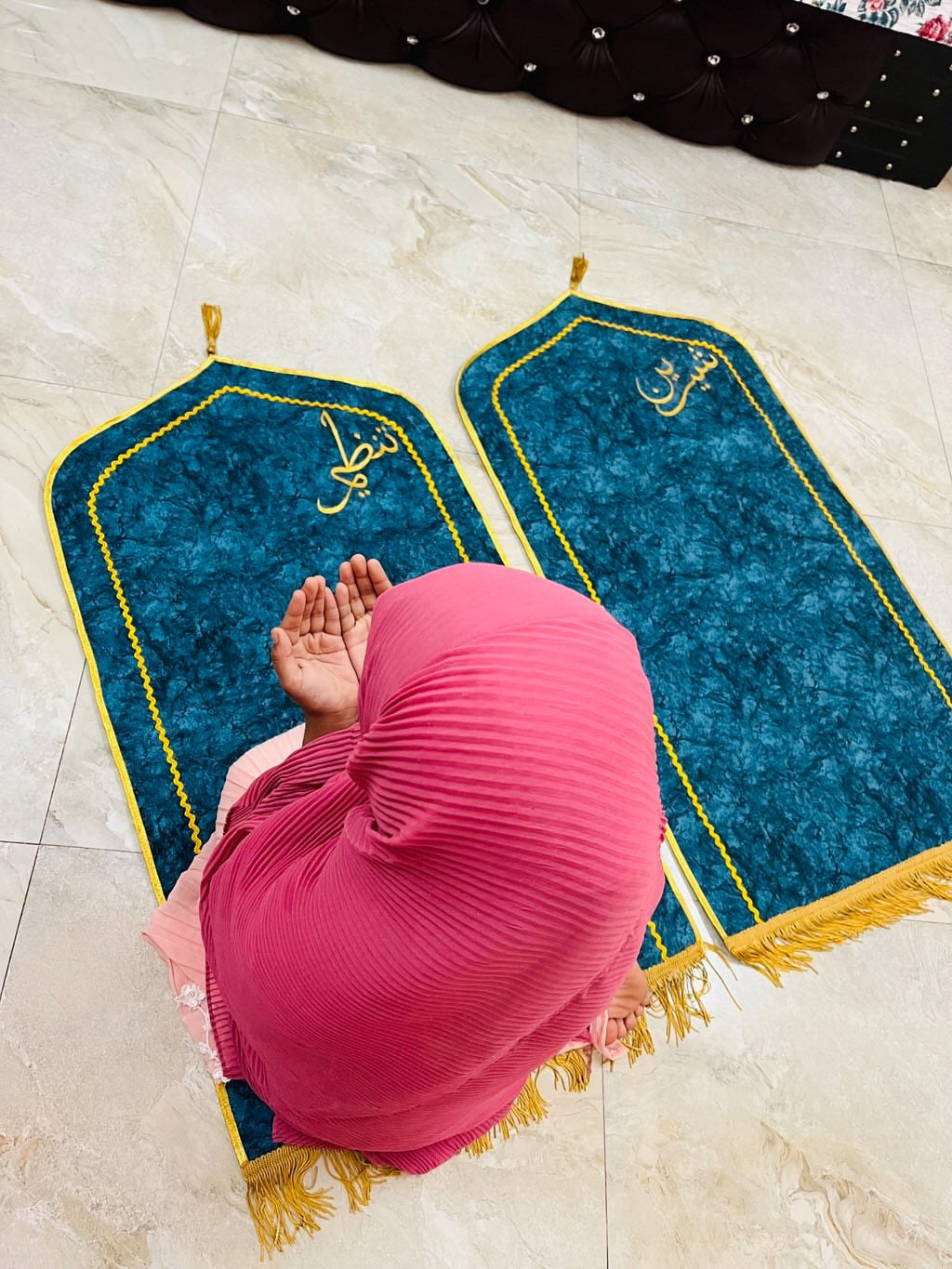 Plain/Customised Soft Dome shaped Velvet Prayer Mat - For Kids Below 7 years